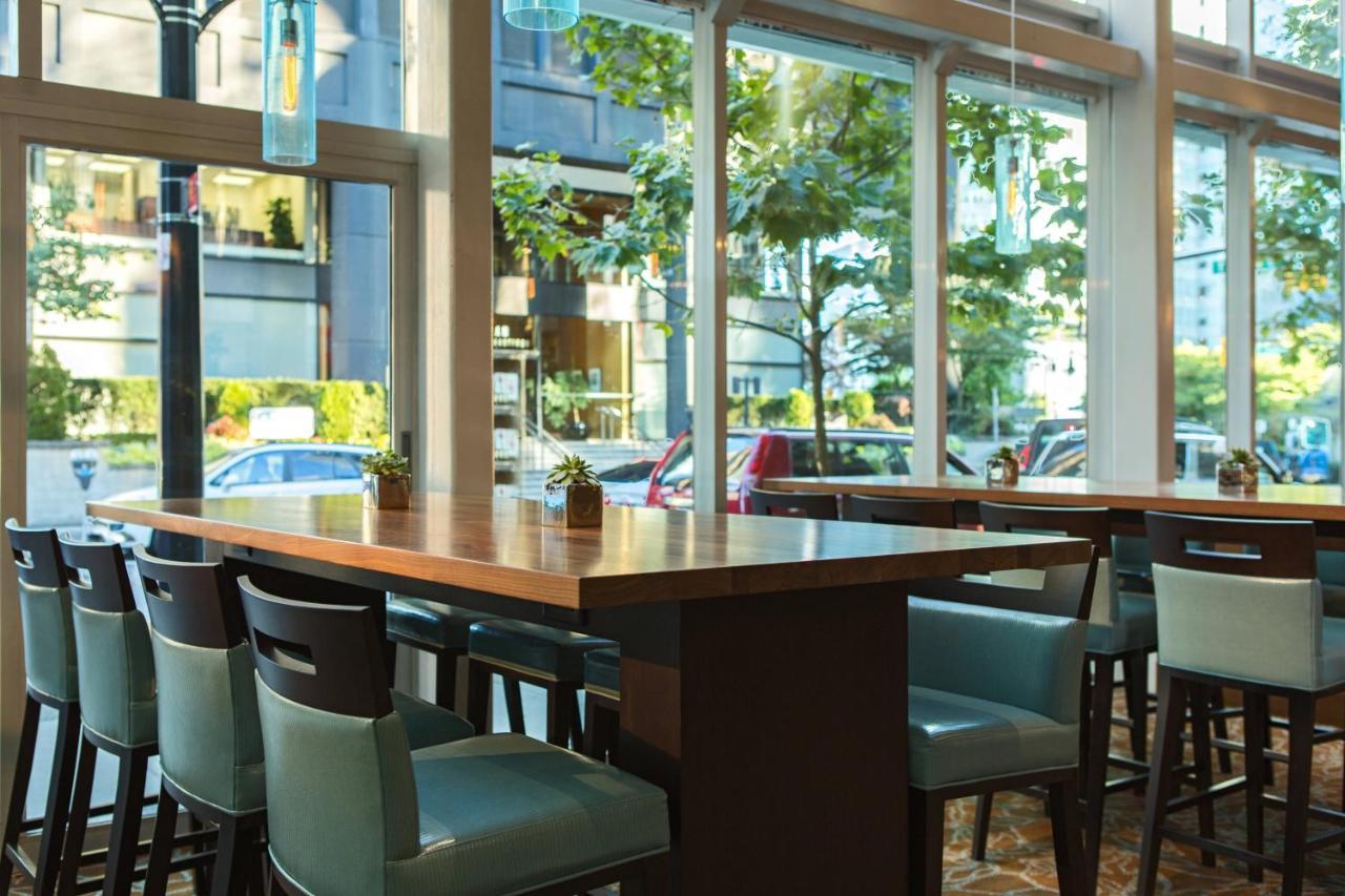 Vancouver Marriott Pinnacle Downtown Hotel Zewnętrze zdjęcie
