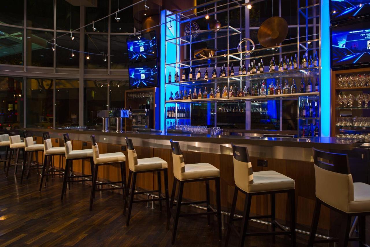 Vancouver Marriott Pinnacle Downtown Hotel Zewnętrze zdjęcie