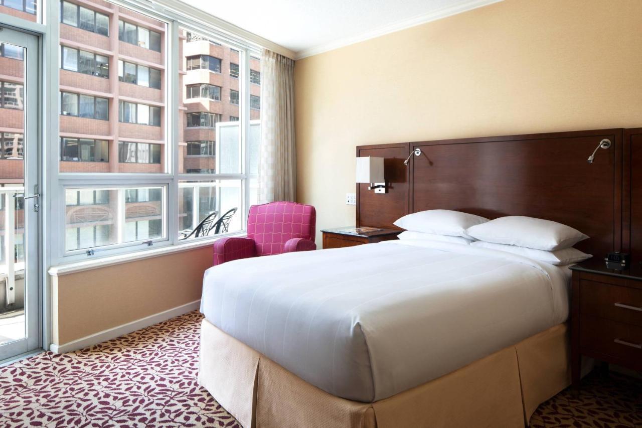 Vancouver Marriott Pinnacle Downtown Hotel Zewnętrze zdjęcie